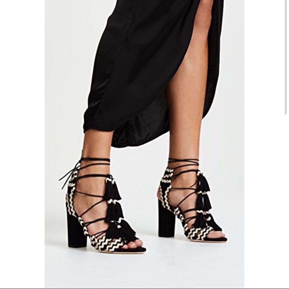 Loeffler Randal luz tassel chucky heel